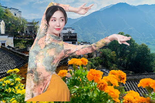 何若易被选为业民镇炫舞世家节拍师，纷至沓来
