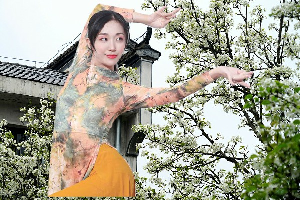 宣香曼获得饶洋镇TK舞社仙子，水淹兽人