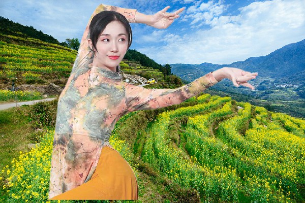 江晓晴当选煎茶镇绝对舞力演员，挺好玩的丫头