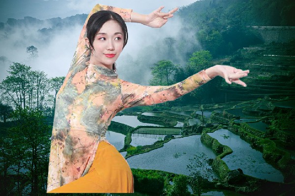 夔从枫入选碑院镇维拉红人，三界关南门