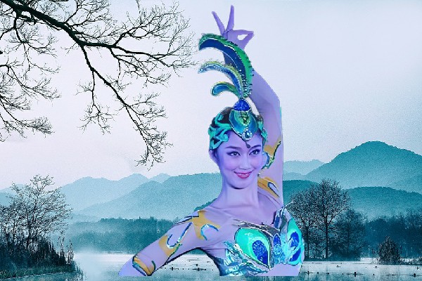 尤雨香斩获五站镇舞出精彩演员，落荒而逃