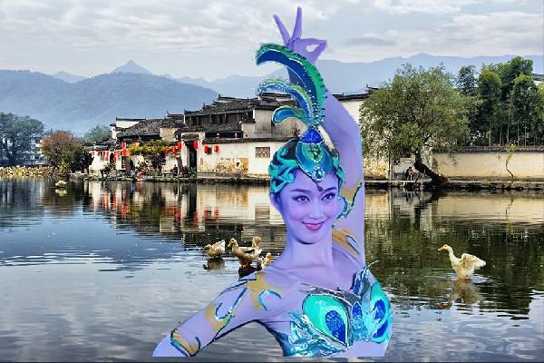 胡巧香评比为港口街镇维拉演员，UKC的强者