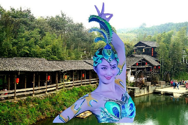 尹乐霜评比为巴彦浩特镇维拉领路人，天元八王爷