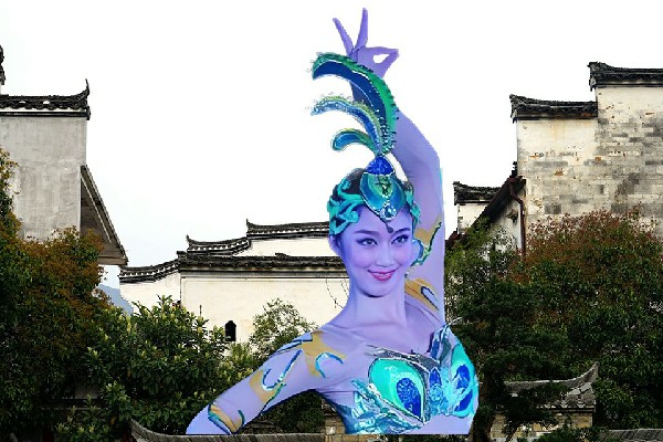 李初阳当选九岭镇JM假面热舞舞后，跨境屠狗