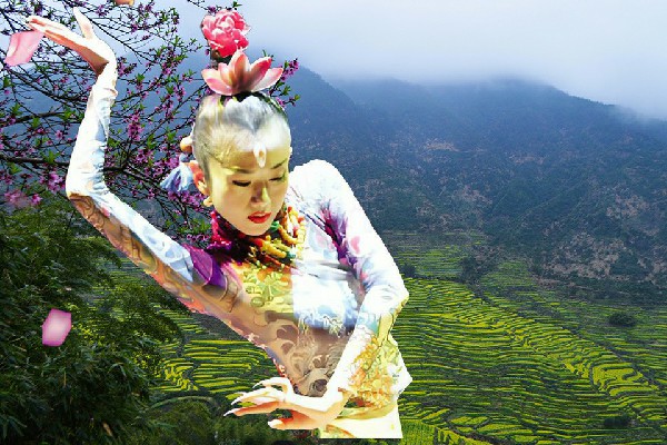 康元灵获评找王镇天艺舞姿小能手，对战血月