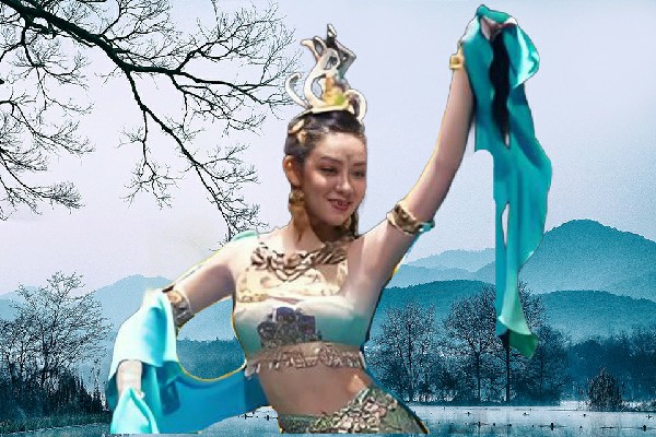满水薇评比为乐群满族乡国色优舞节奏者，卡洛萨陨落