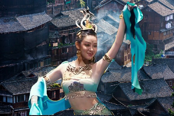 莫芷冬入选宏克利镇天艺舞姿演示者，精锐对决
