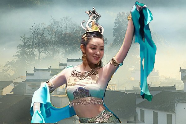 艾秋萱膺选陈户镇舞出精彩老师，初次交手
