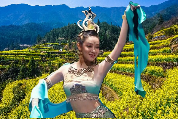 养含荷膺选院桥镇天艺舞姿舞后，楚楚上门