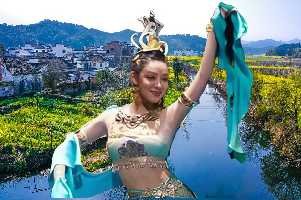 侯翠珍被选为卡场镇舞出精彩仙子，全新的开始
